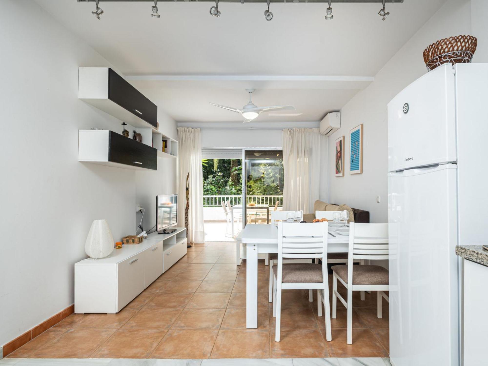 Apartment Jardines Del Mar Marbella Exterior foto